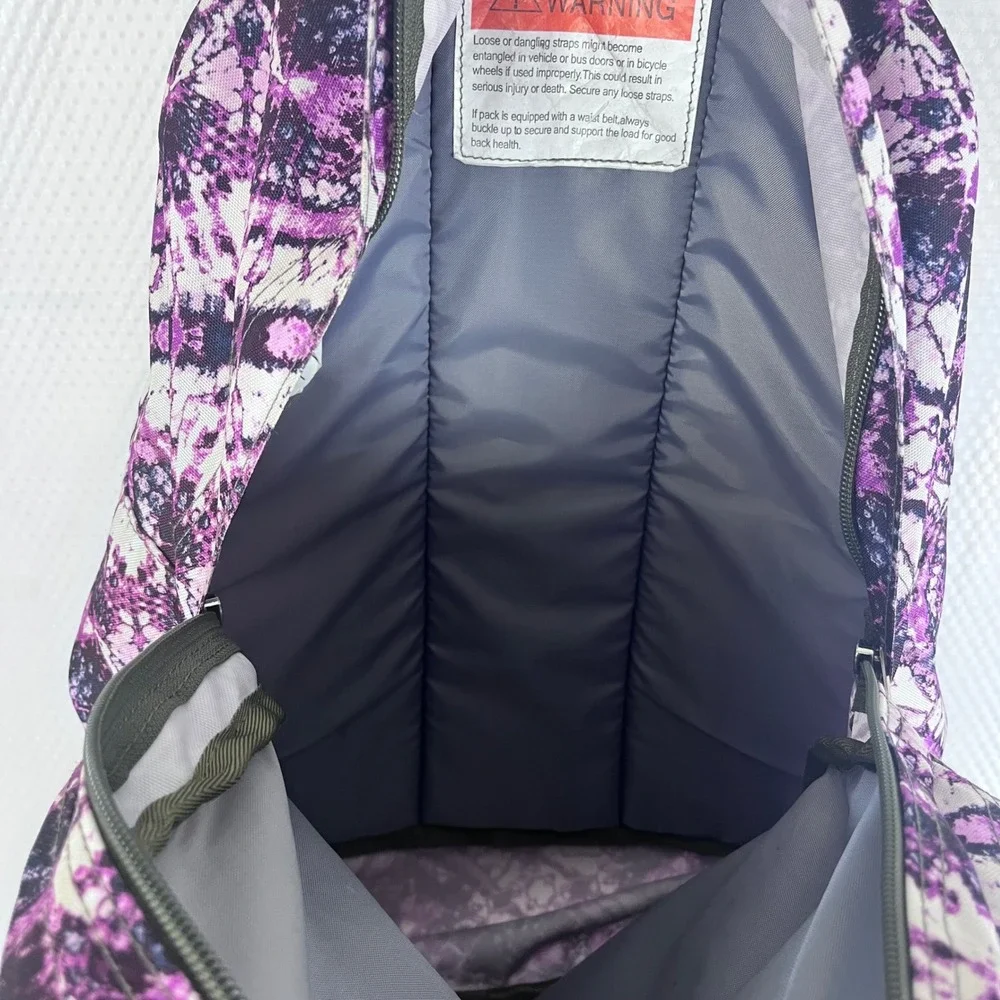 LL‎ Bean Deluxe Backpack Purple Lightweight School Travel Hiking College (trnk)